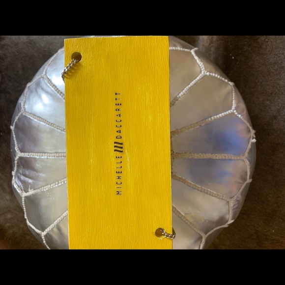 Michelle Daccarett Box Evening/Day Purse - Picture 4 of 6